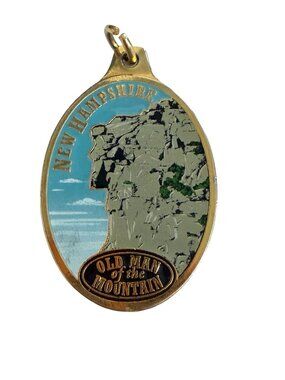 Vintage Old Man of the Mountain New Hampshire Souvenir Charm Pendant Franconia N